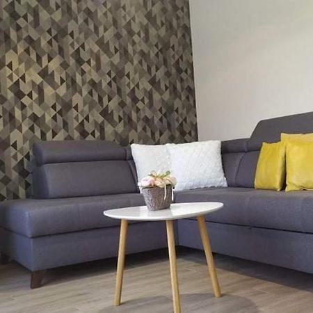 Barka Apartman Нагиканиша Екстериор снимка