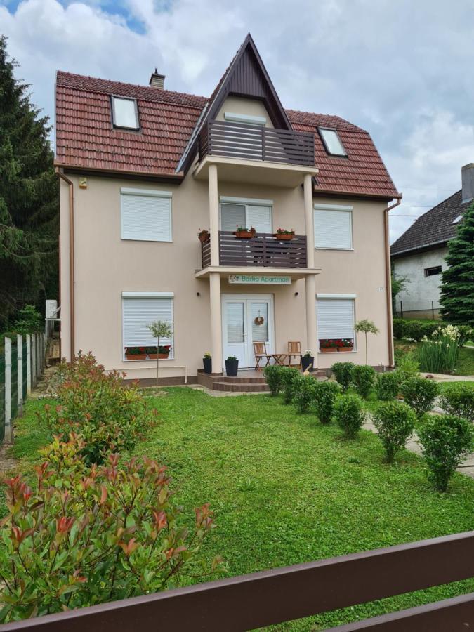Barka Apartman Нагиканиша Екстериор снимка